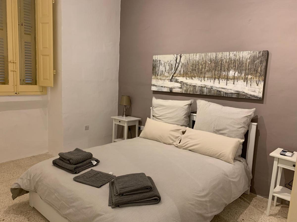 4 Bedroom Apartment In Sliema Near The Sea エクステリア 写真