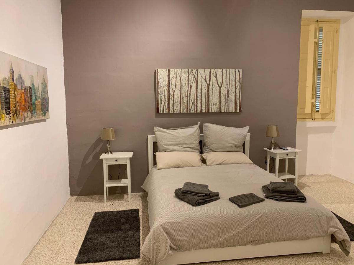4 Bedroom Apartment In Sliema Near The Sea エクステリア 写真